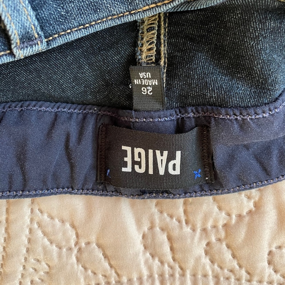 Jeans - Picture 2 of 4